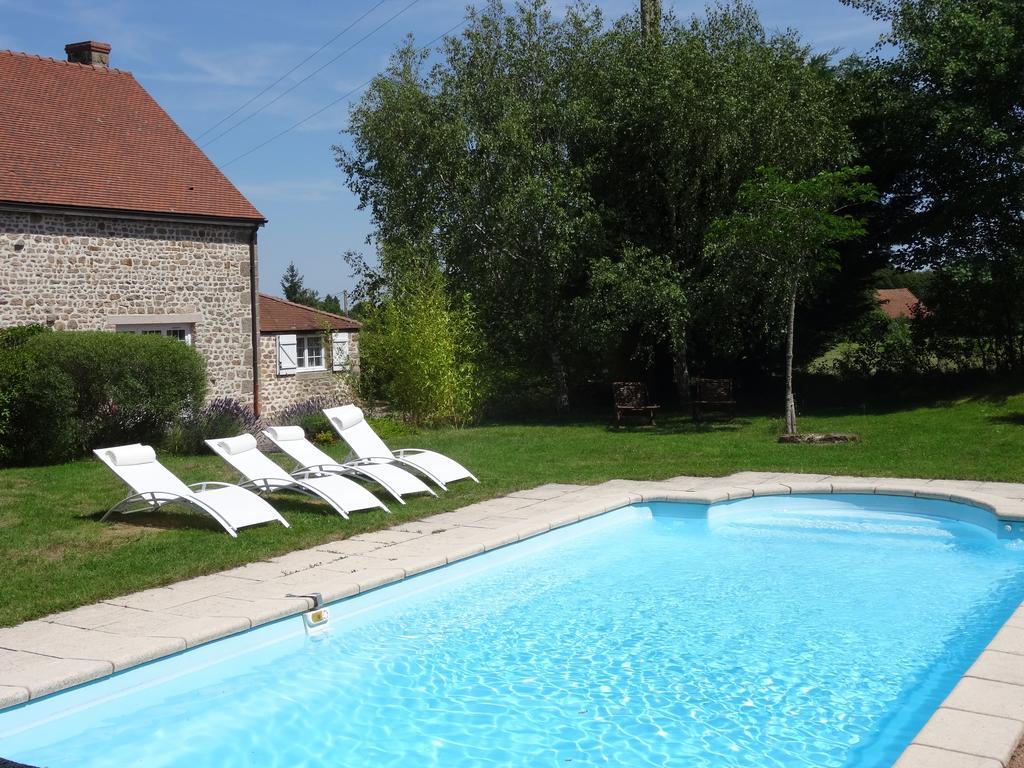 La Clef Des Champs Bed & Breakfast La Roche-en-Brenil Екстериор снимка