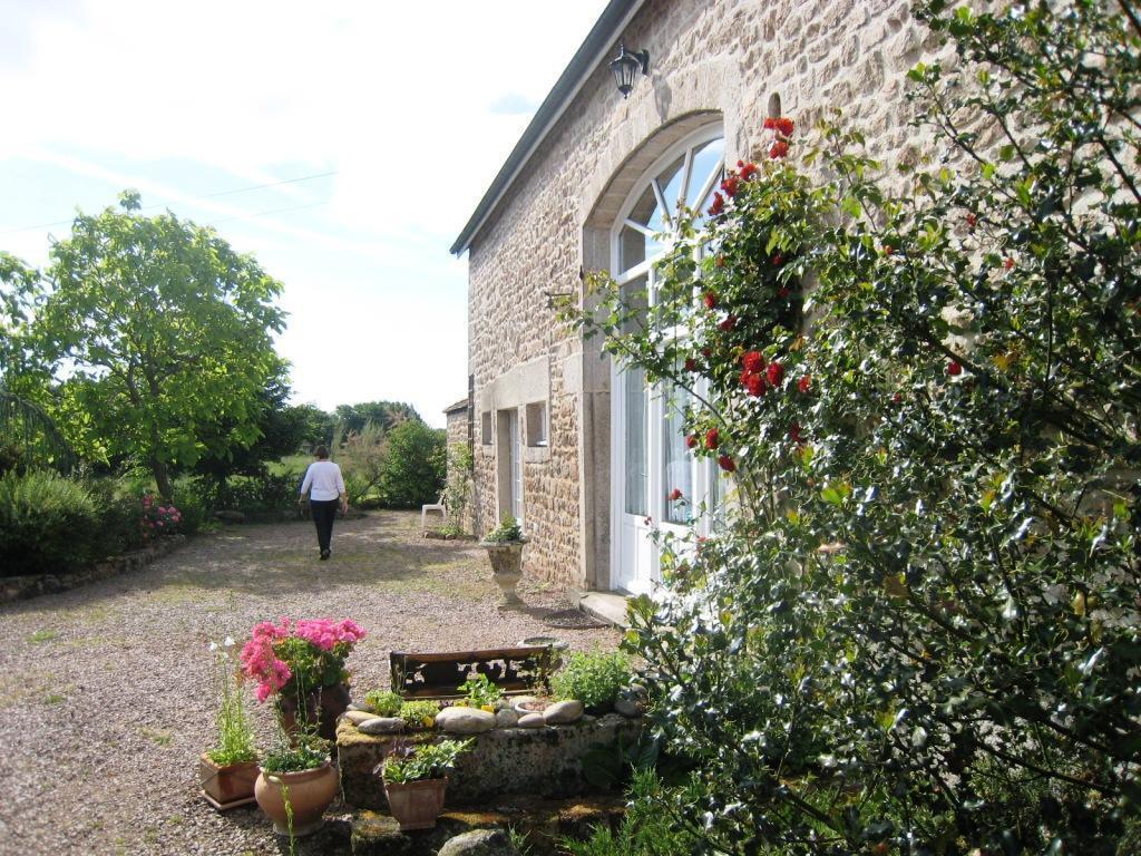 La Clef Des Champs Bed & Breakfast La Roche-en-Brenil Екстериор снимка