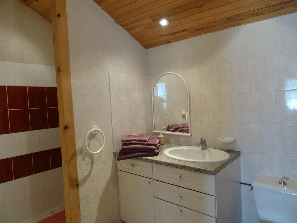La Clef Des Champs Bed & Breakfast La Roche-en-Brenil Стая снимка